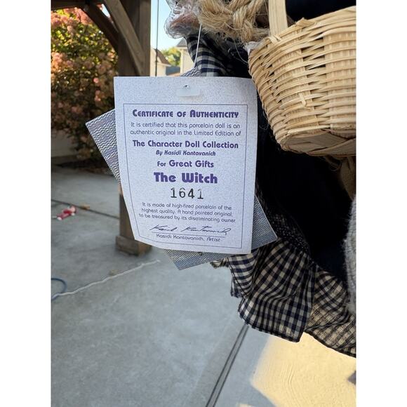 Vintage Kasma Hanging Porcelain Witch Doll with Broom Halloween Figure Kitchen - Picture 3 of 4